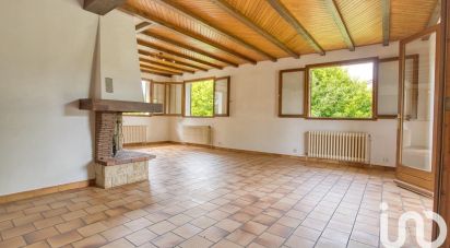 House 4 rooms of 116 m² in Prévessin-Moëns (01280)