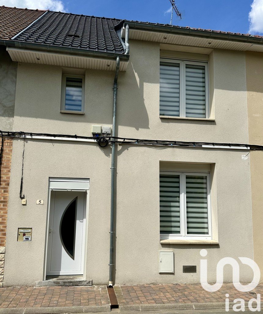 Town house 5 rooms of 128 m² in Douvrin (62138)