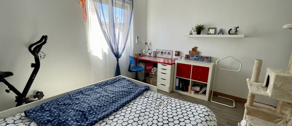 Appartement 4 pièces de 83 m² à Narbonne (11100)