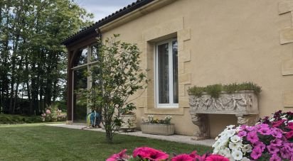 House 10 rooms of 260 m² in Marcillac-Saint-Quentin (24200)