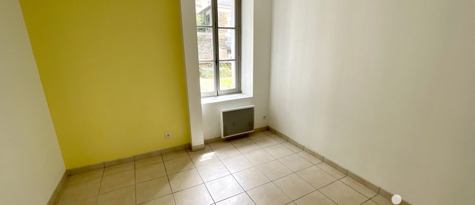 Apartment 4 rooms of 85 m² in Château-Gontier (53200)