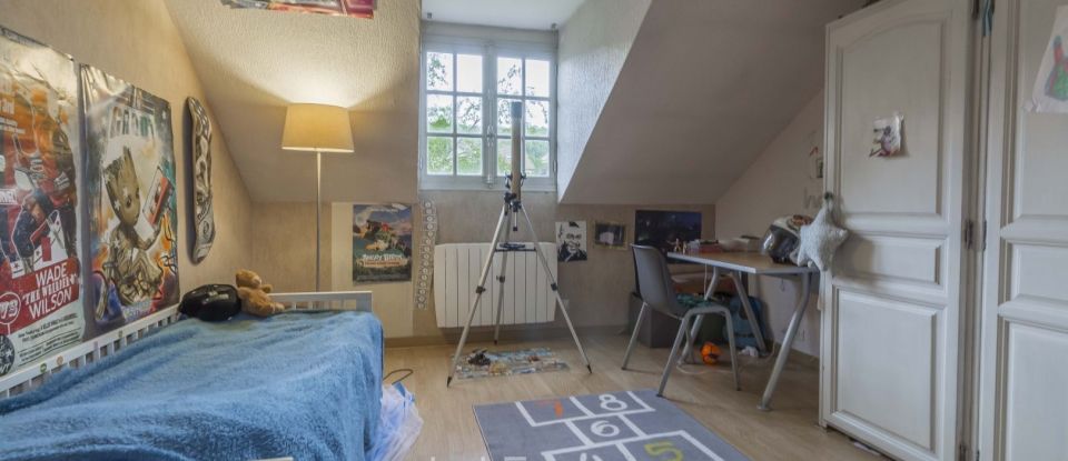 Maison 7 pièces de 155 m² à Maule (78580)