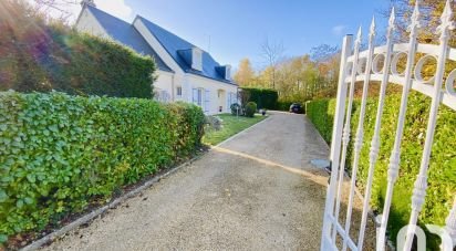 Maison 8 pièces de 196 m² à Saint-Cyr-sur-Loire (37540)