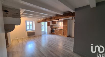 Town house 3 rooms of 60 m² in Surgères (17700)