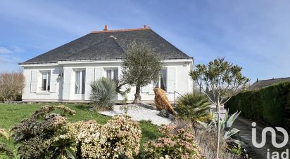 Traditional house 6 rooms of 135 m² in Amboise (37400)