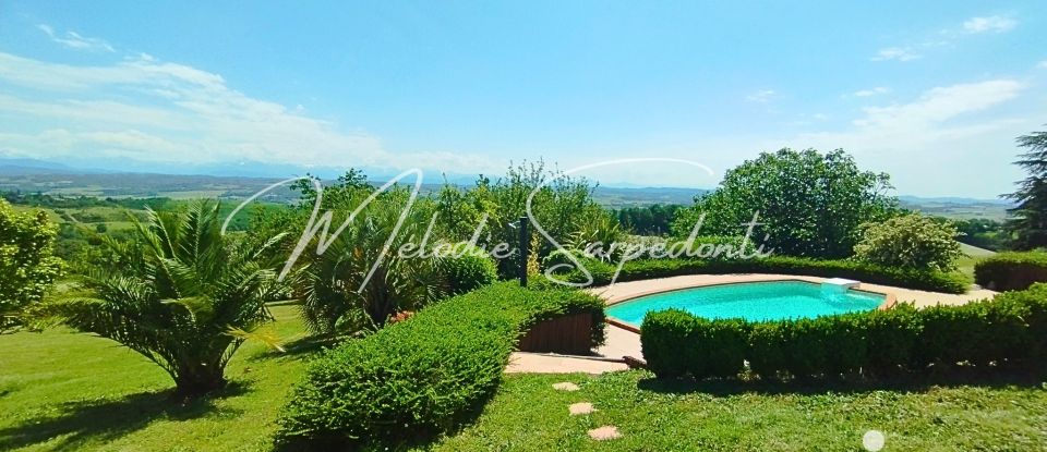 Domaine 10 pièces de 294 m² à Montesquieu-Volvestre (31310)