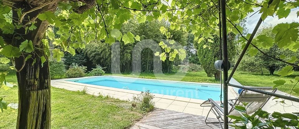 Estate 12 rooms of 350 m² in La Chapelle-Launay (44260)