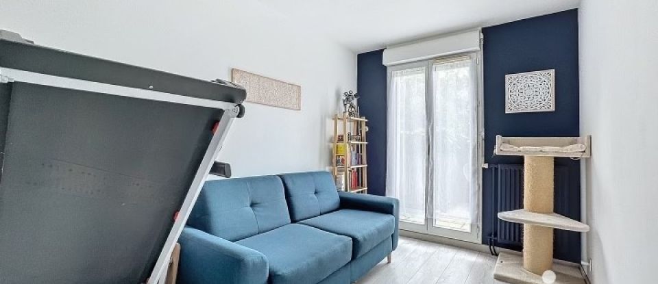 Apartment 4 rooms of 78 m² in Sainte-Geneviève-des-Bois (91700)