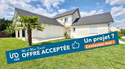 House 6 rooms of 143 m² in Sully-sur-Loire (45600)