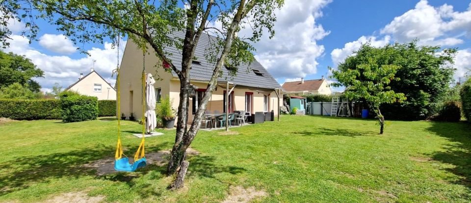 Maison 8 pièces de 180 m² à Argent-sur-Sauldre (18410)