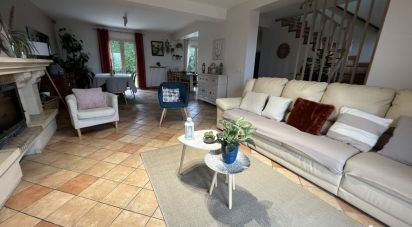 House 5 rooms of 135 m² in Dammartin-en-Goële (77230)