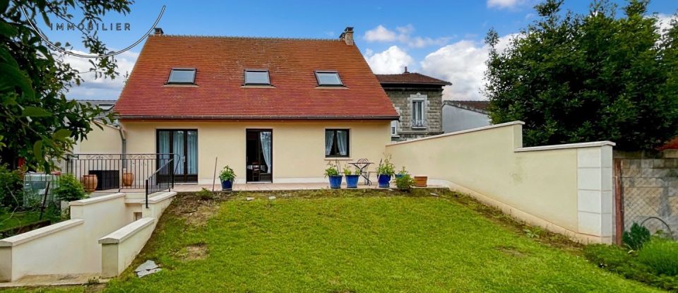 Maison 7 pièces de 130 m² à Arnouville (95400)