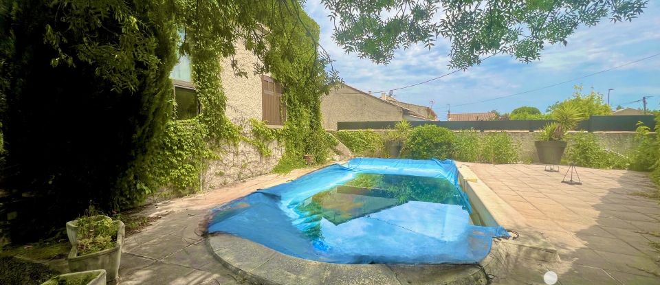 House 6 rooms of 160 m² in Le Pontet (84130)