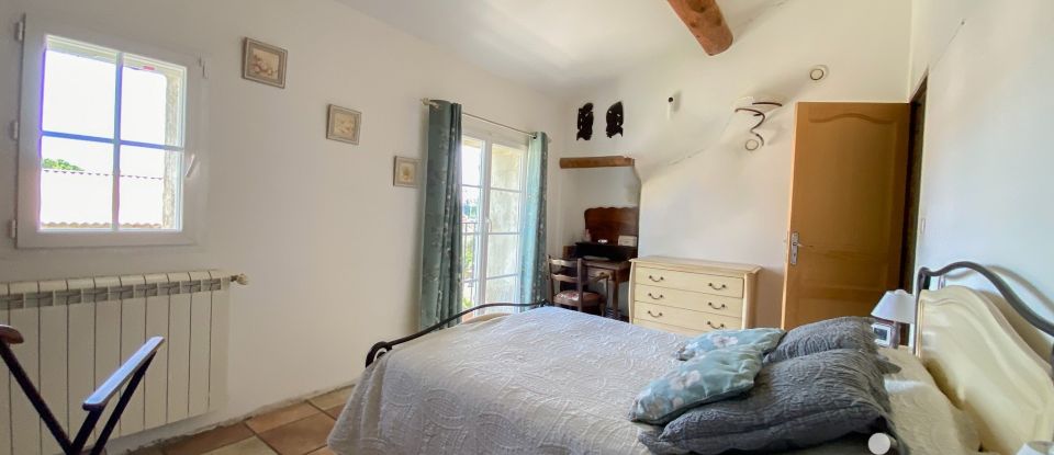 Maison de campagne 5 pièces de 300 m² à Salon-de-Provence (13300)