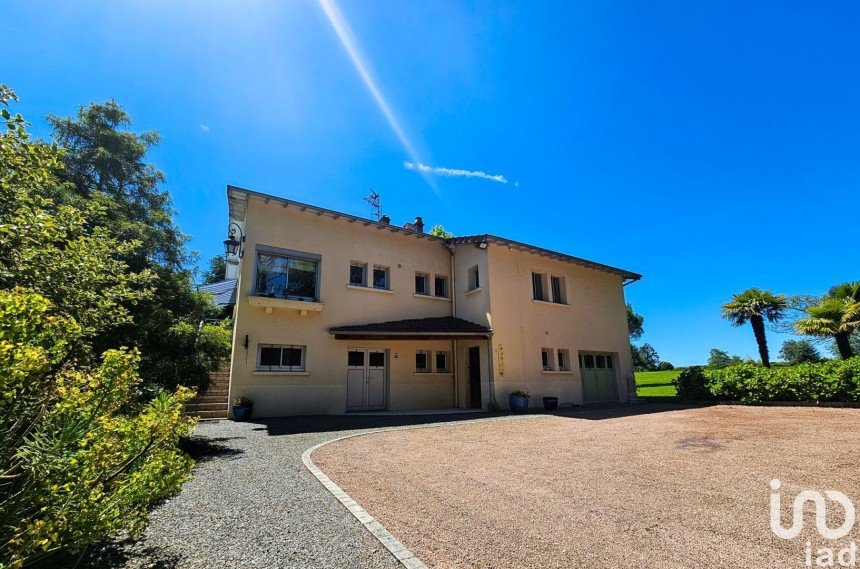 Maison 6 pièces de 184 m² à Limoges (87100)