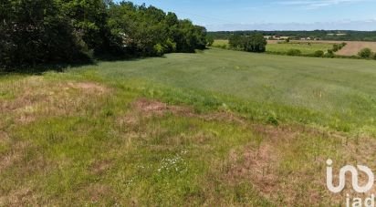 Land of 1,623 m² in Mouthiers-sur-Boëme (16440)