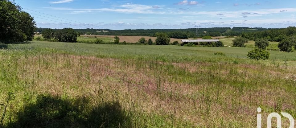 Terrain de 1 623 m² à Mouthiers-sur-Boëme (16440)