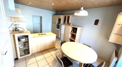 Maison 8 pièces de 197 m² à Sèvremont (85700)