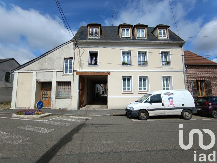 Building in Jouy-sous-Thelle (60240) of 418 m²