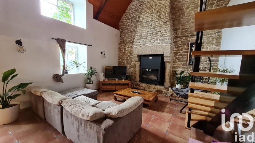 Maison 5 pièces de 150 m² à Le Sourn (56300)