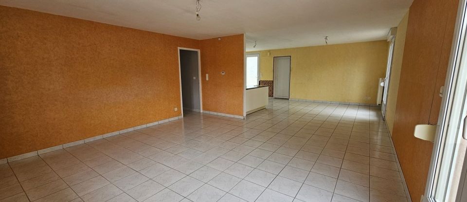 Maison 6 pièces de 124 m² à Échenoz-la-Méline (70000)