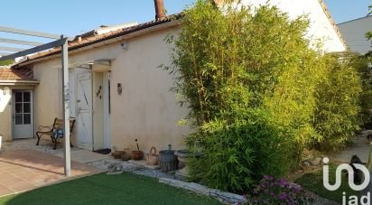 Traditional house 4 rooms of 70 m² in Narbonne (11100)