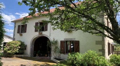 House 9 rooms of 206 m² in Froideconche (70300)