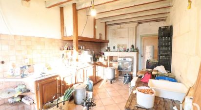 House 7 rooms of 151 m² in Saint-Ciers-du-Taillon (17240)