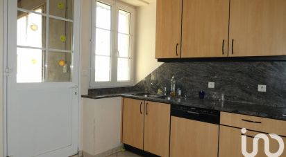 House 8 rooms of 180 m² in Folgensbourg (68220)