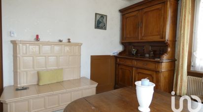 House 8 rooms of 180 m² in Folgensbourg (68220)