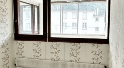 Apartment 2 rooms of 76 m² in Tulle (19000)