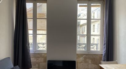 Appartement 1 pièce de 18 m² à Bordeaux (33800)