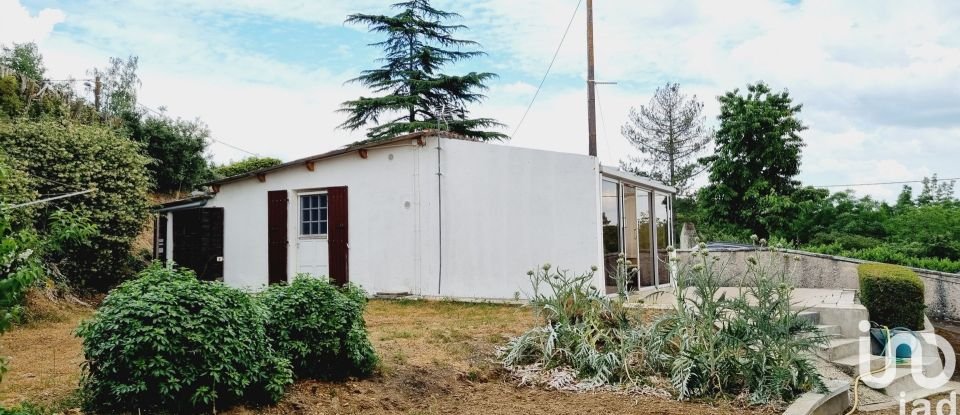 Maison traditionnelle 5 pièces de 169 m² à L'Hermenault (85570)