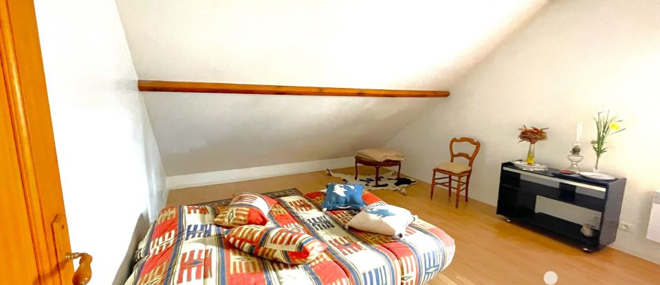 Traditional house 5 rooms of 124 m² in Sartrouville (78500)