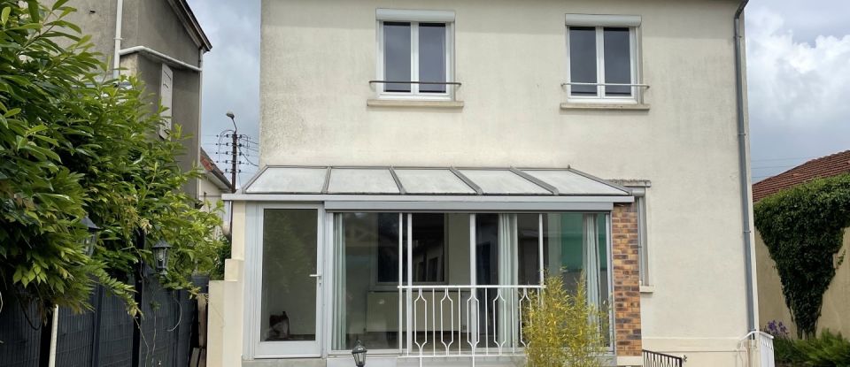 Traditional house 4 rooms of 95 m² in Chaumont (52000)