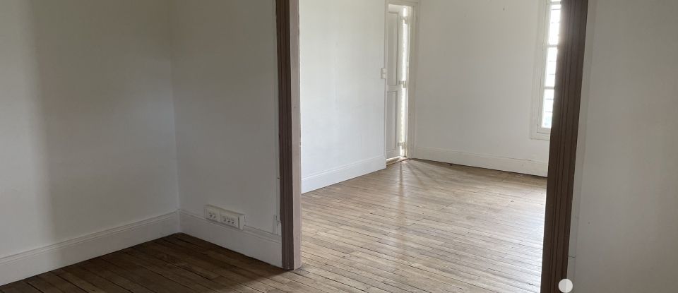 Apartment 7 rooms of 140 m² in Saint-Erme-Outre-et-Ramecourt (02820)