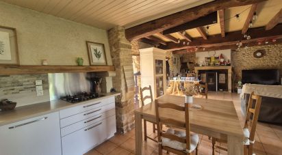 House 3 rooms of 80 m² in Thouars (79100)