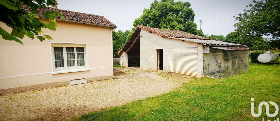 Maison 4 pièces de 91 m² à - (79500)