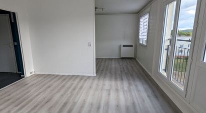 Appartement 3 pièces de 68 m² à Saint-Aubin-lès-Elbeuf (76410)
