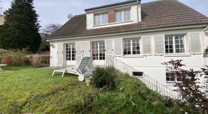 House 6 rooms of 165 m² in Château-Thierry (02400)