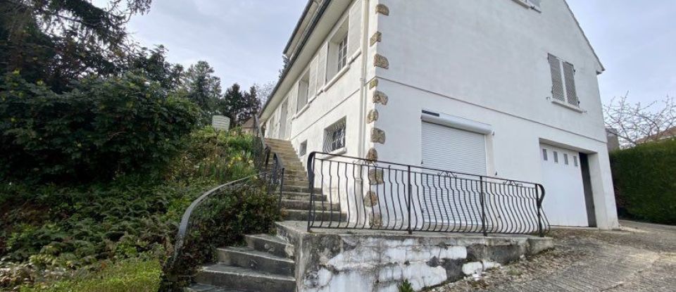 Maison 6 pièces de 165 m² à Château-Thierry (02400)