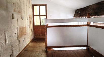 Appartement 2 pièces de 57 m² à Arles (13200)