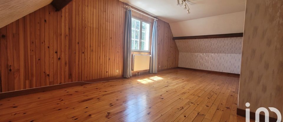 Traditional house 6 rooms of 133 m² in Valence-en-Brie (77830)