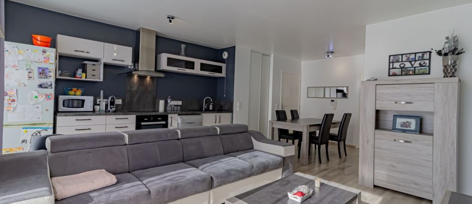 Appartement 5 pièces de 80 m² à Magnanville (78200)