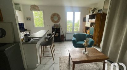Apartment 2 rooms of 35 m² in Saint-Rémy-l'Honoré (78690)