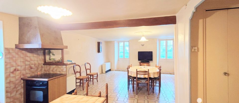 Town house 7 rooms of 158 m² in Bellac (87300)