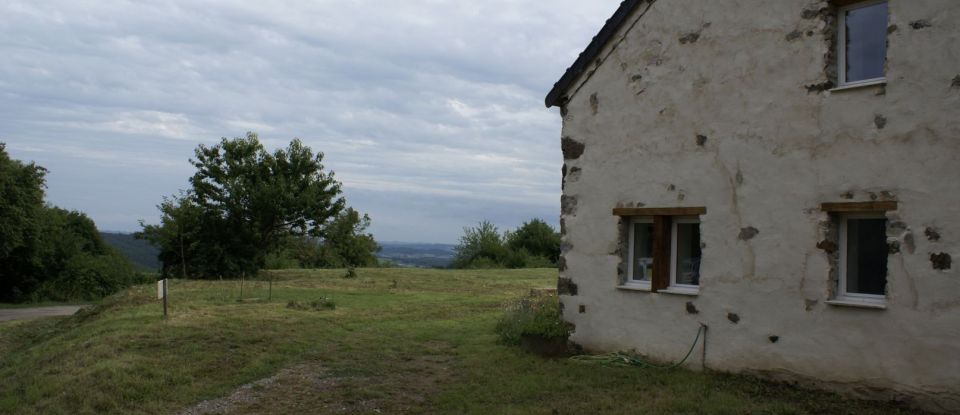 House 6 rooms of 135 m² in Villapourçon (58370)