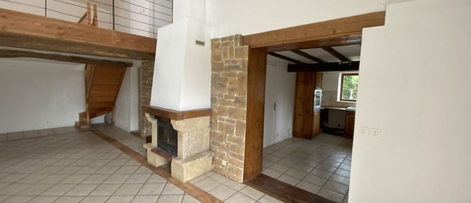 House 6 rooms of 135 m² in Villapourçon (58370)