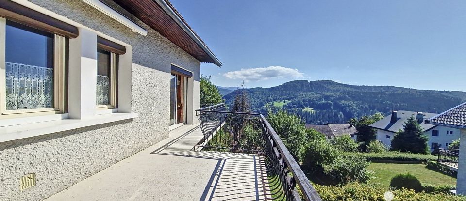 House 7 rooms of 161 m² in Morbier (39400)