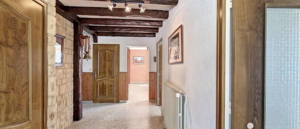 House 7 rooms of 161 m² in Morbier (39400)